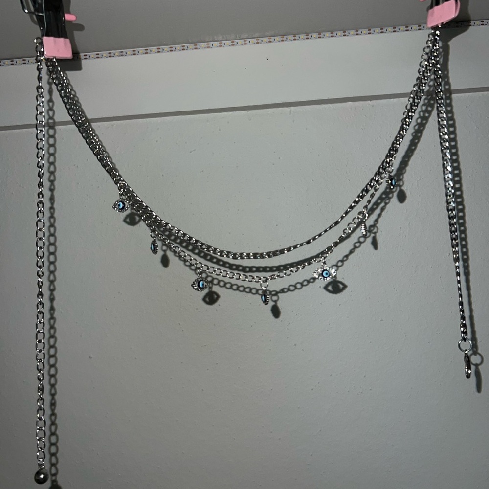Waist belt eye stile plate color